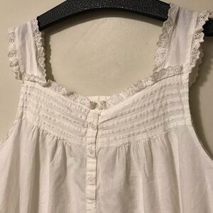 White Sleeveless Nightgown with Lace Trim